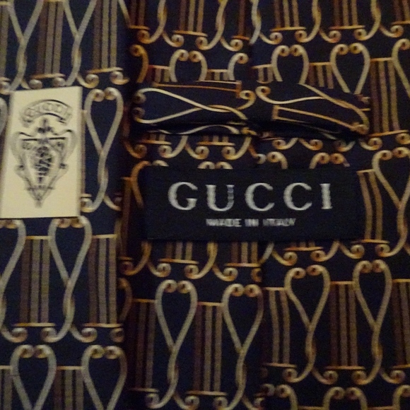 Gucci, Valentino Silk Mens Ties Like New Ties - Picture 3 of 6